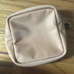 Stoney clover mini pouch